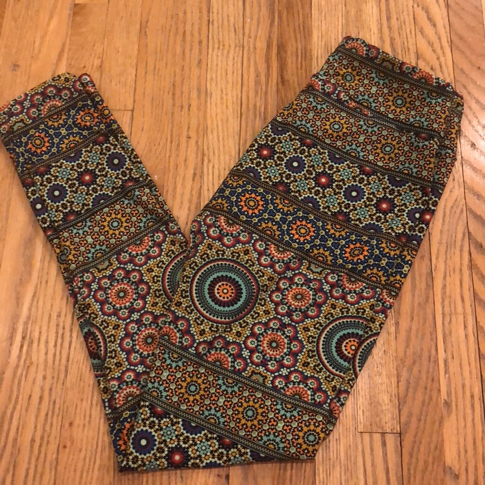 LuLaRoe leggings, one size